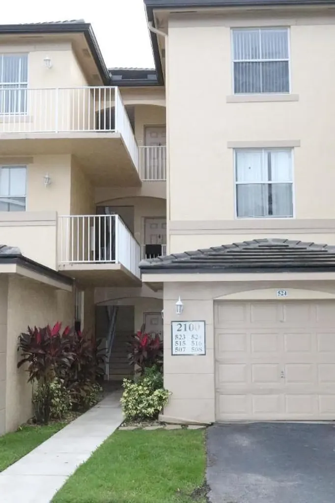 2100 Greenview Shores Boulevard Wellington FL 33414