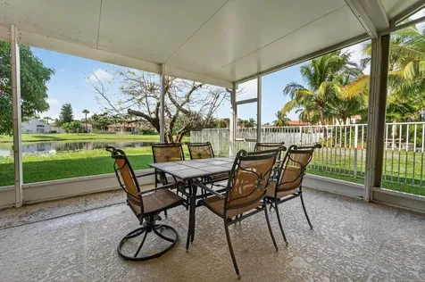 6243 Sand Hills Circle Lake Worth FL 33463