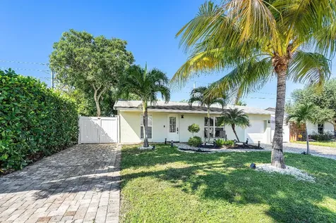 22207 SW 65th Terrace Boca Raton FL 33428