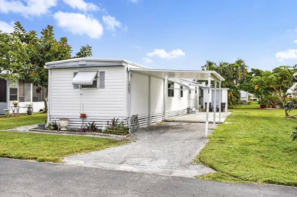 34003 Baez Bay Boynton Beach FL 33436