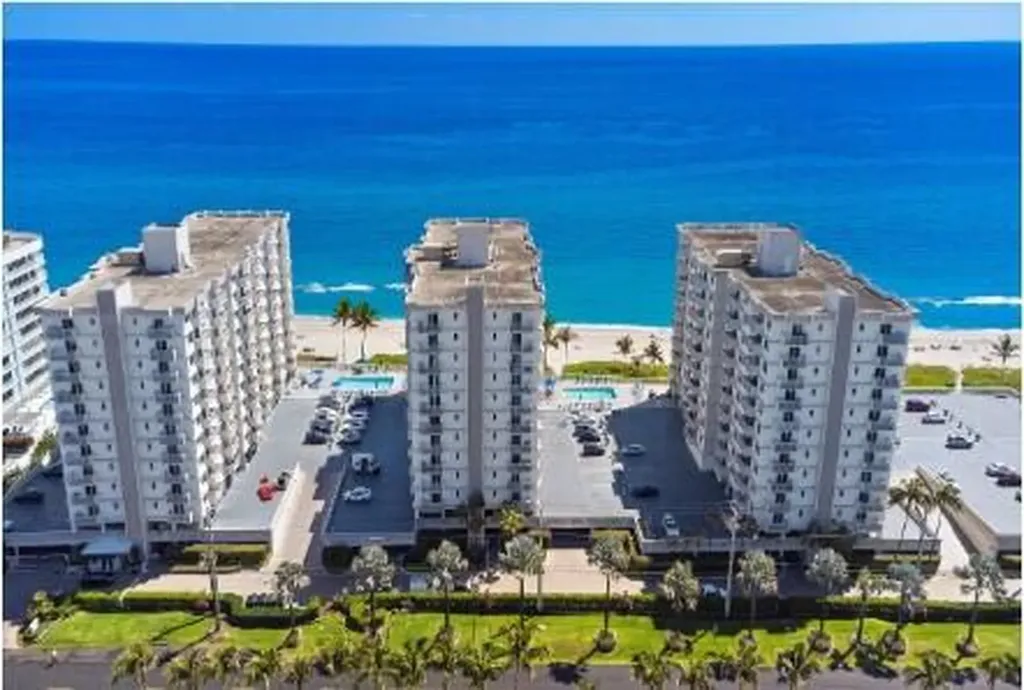 3215 S Ocean Boulevard Highland Beach FL 33487