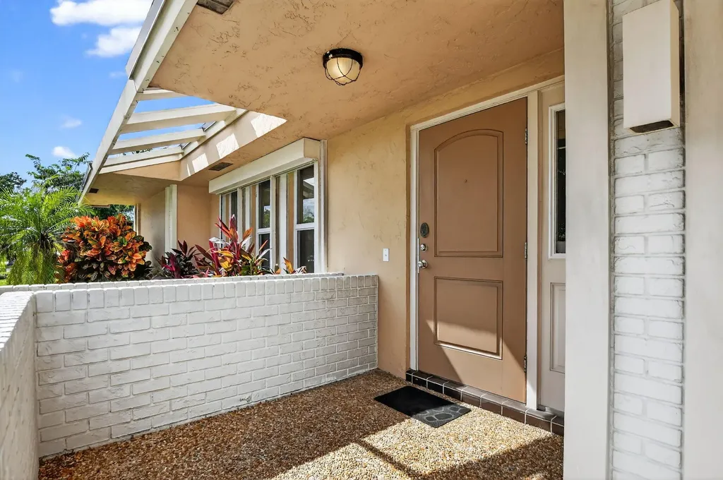 1273 SW 25th Avenue Deerfield Beach FL 33442