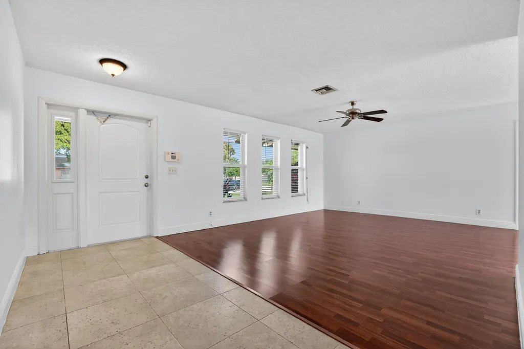 1273 SW 25th Avenue Deerfield Beach FL 33442
