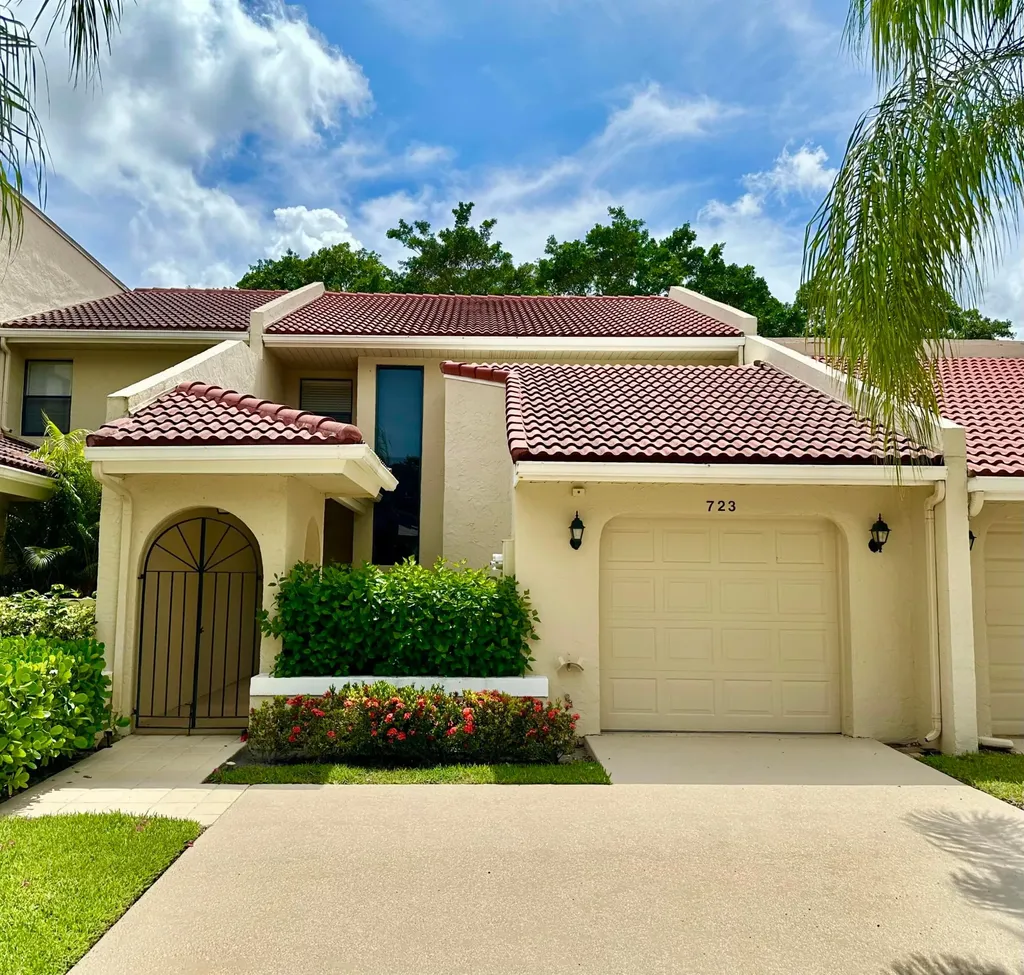 723 Windermere Way Palm Beach Gardens FL 33418