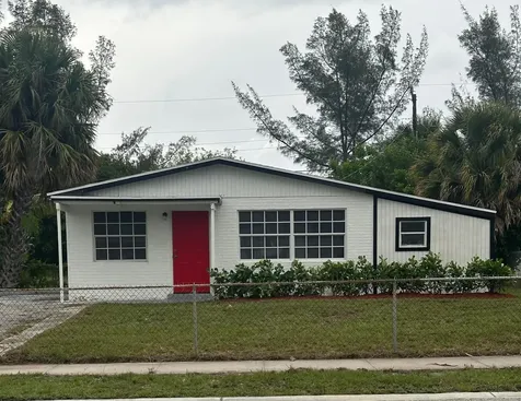 1210 Avenue R Riviera Beach FL 33404