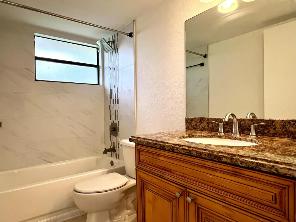 1581 Balfour Point Drive West Palm Beach FL 33411
