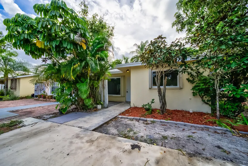 3771 Mil Run Court Greenacres FL 33463