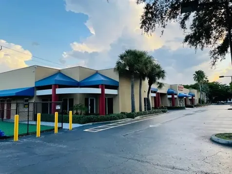 4480 S Tiffany Drive Mangonia Park FL 33407