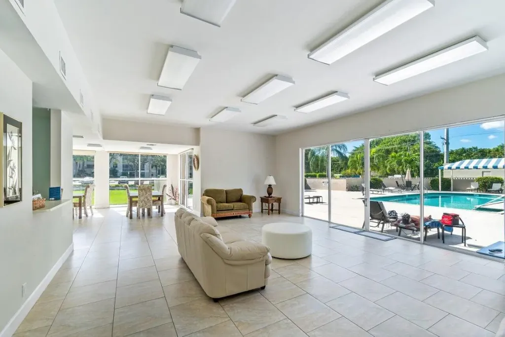 5884 Morningstar Circle Delray Beach FL 33484