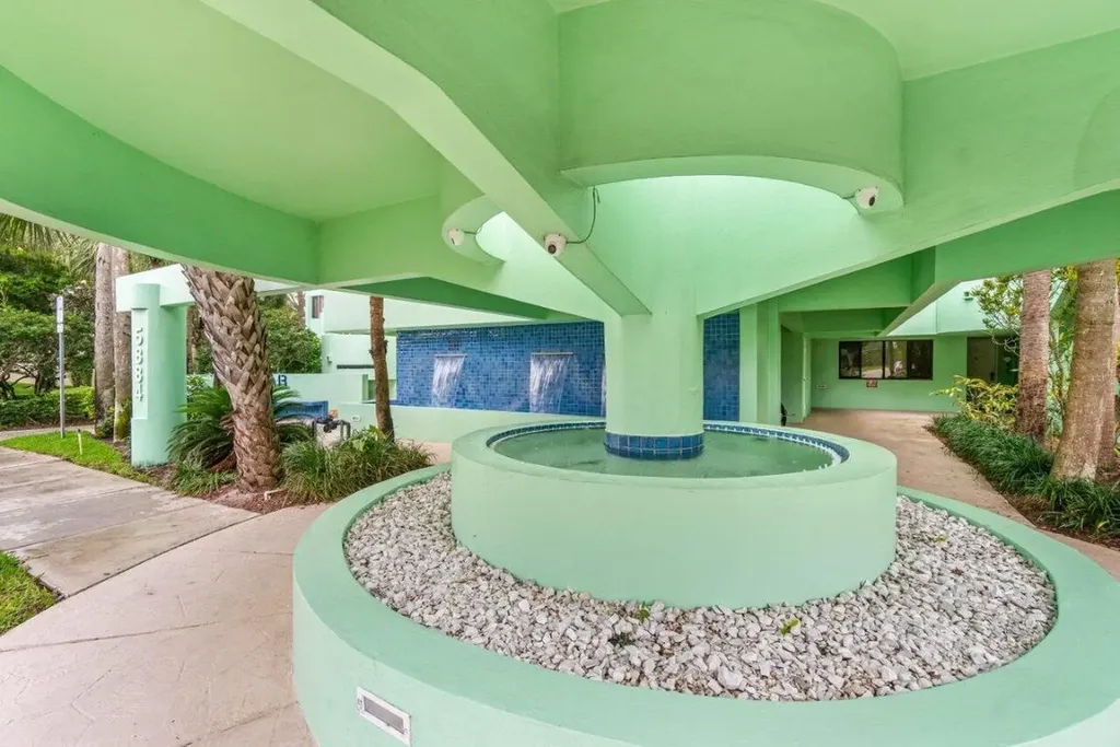 5884 Morningstar Circle Delray Beach FL 33484