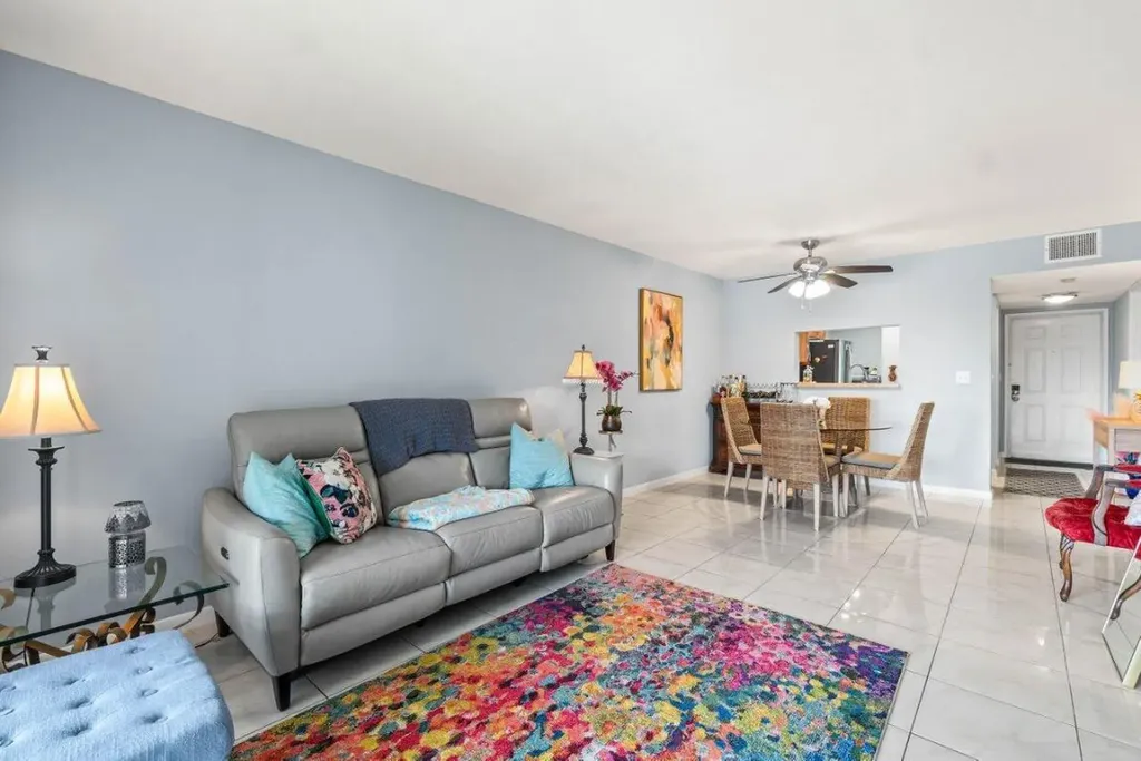 5884 Morningstar Circle Delray Beach FL 33484