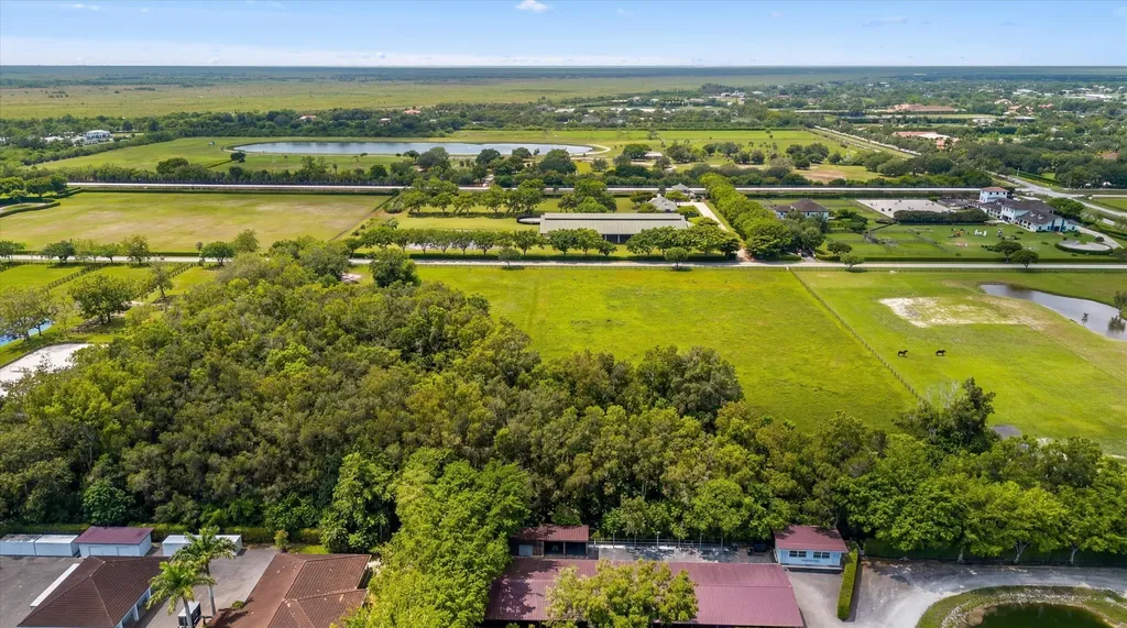 5266 138th Terrace S Wellington FL 33449