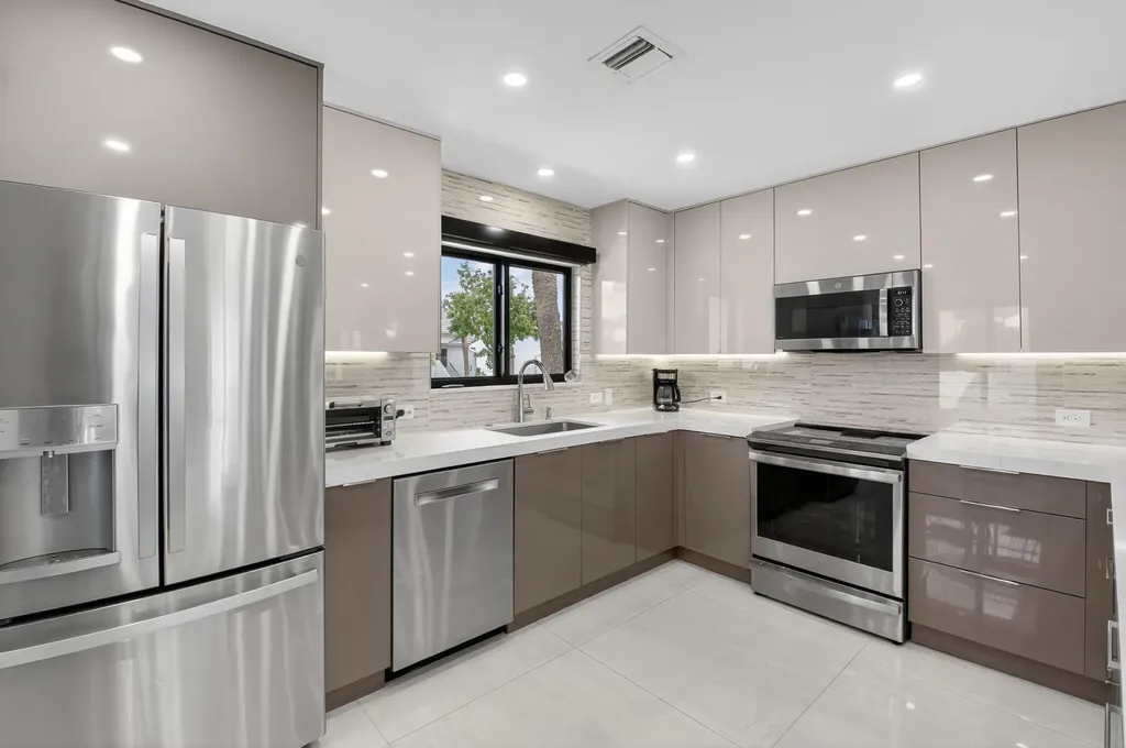 15846 Loch Maree Lane Delray Beach FL 33446