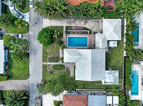 225 Linda Lane Palm Beach Shores FL 33404