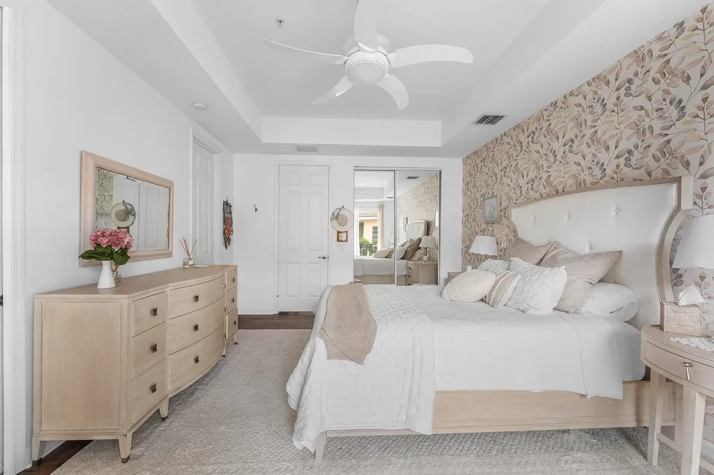 2446 San Pietro Circle Palm Beach Gardens FL 33410