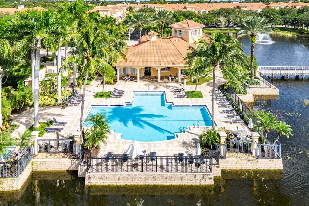 2446 San Pietro Circle Palm Beach Gardens FL 33410