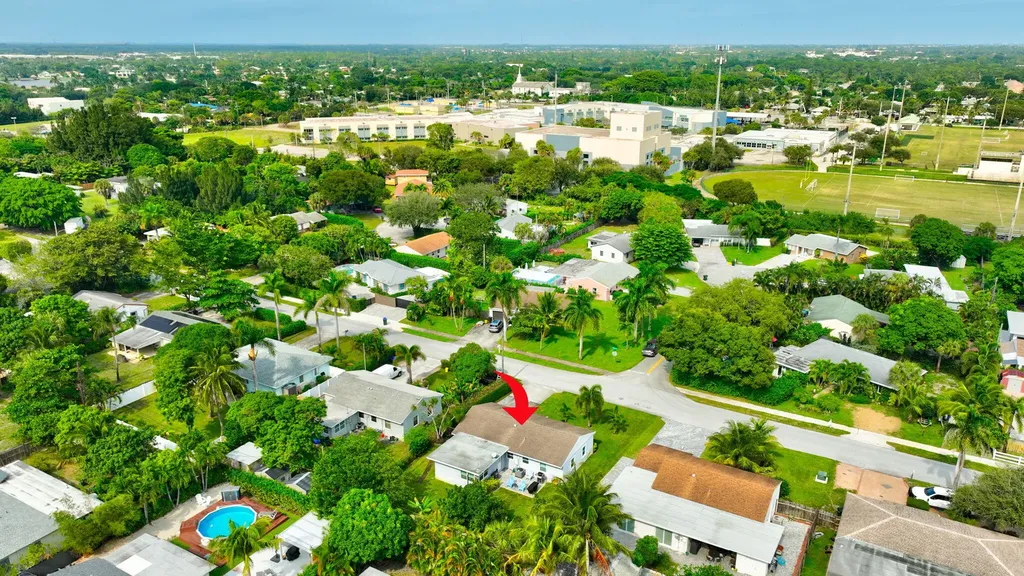 254 NE 22nd Street Delray Beach FL 33444