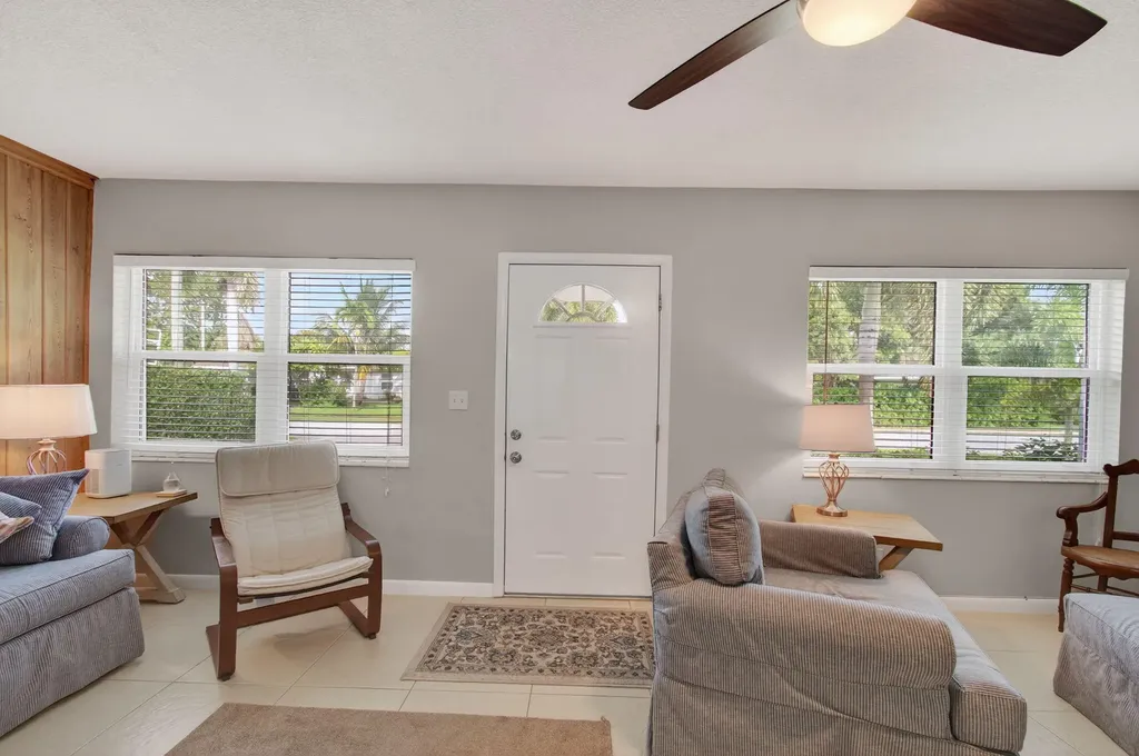 254 NE 22nd Street Delray Beach FL 33444