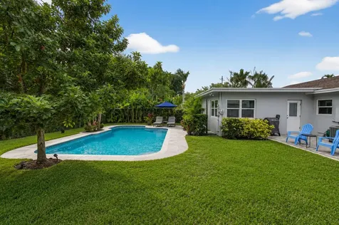 254 NE 22nd Street Delray Beach FL 33444
