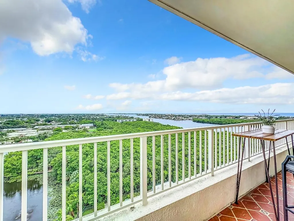 700 E Boynton Beach Boulevard Boynton Beach FL 33435