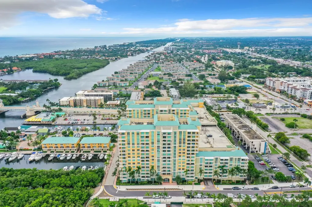 700 E Boynton Beach Boulevard Boynton Beach FL 33435