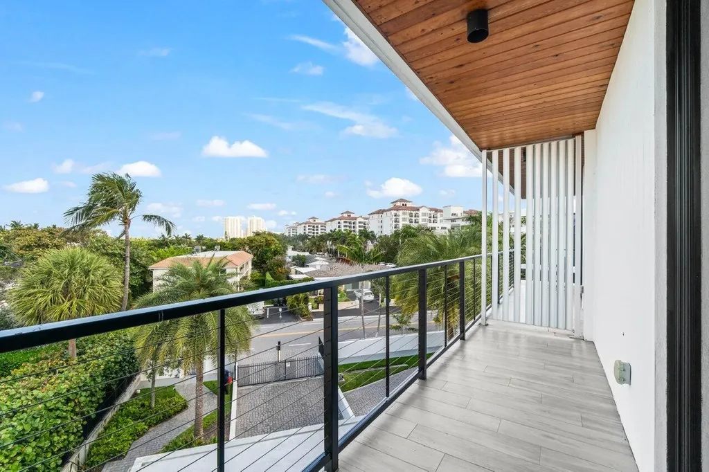 106 Inlet Way Palm Beach Shores FL 33404