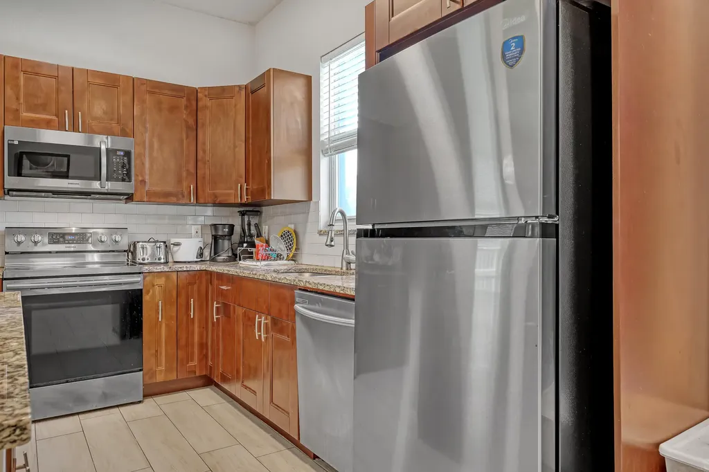 309 NE 11th Avenue Boynton Beach FL 33435