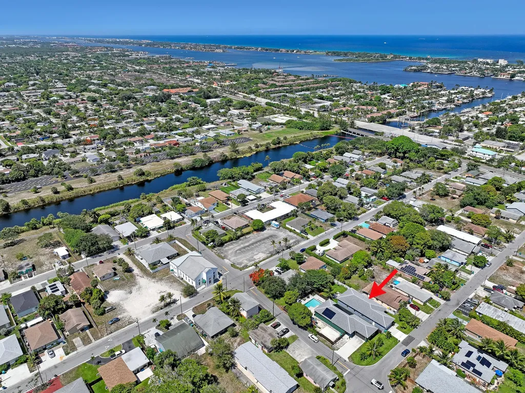 309 NE 11th Avenue Boynton Beach FL 33435
