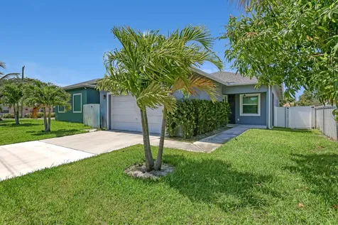 309 NE 11th Avenue Boynton Beach FL 33435