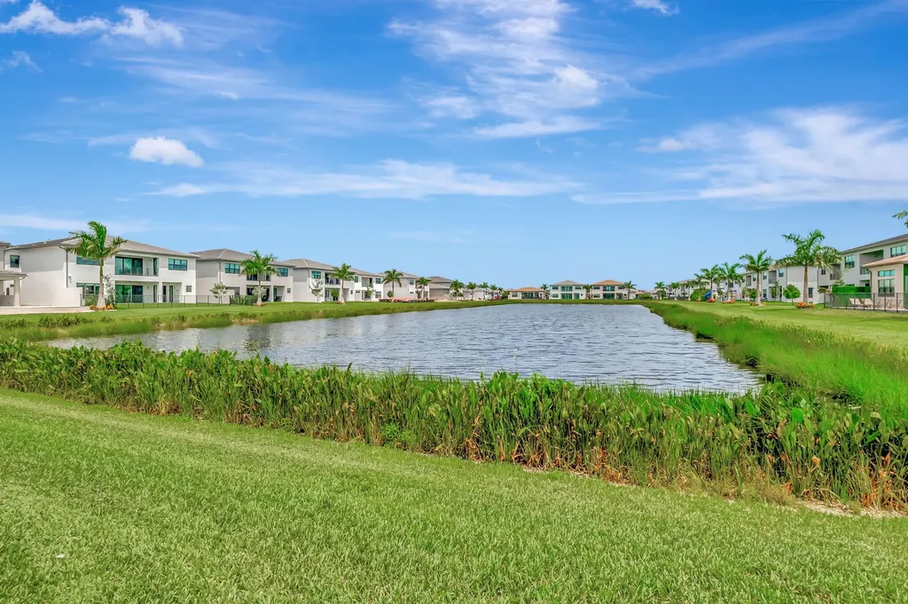 20146 Casa De Campo Lane Boca Raton FL 33434