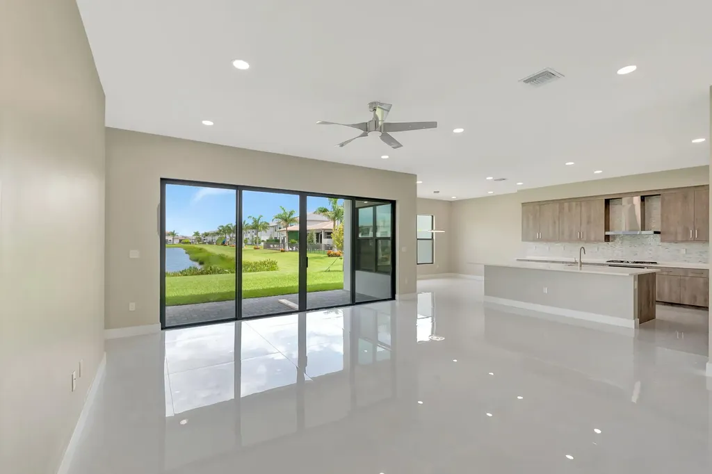 20146 Casa De Campo Lane Boca Raton FL 33434