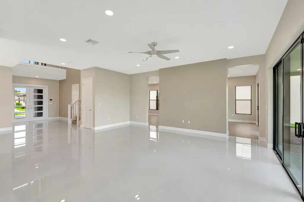 20146 Casa De Campo Lane Boca Raton FL 33434