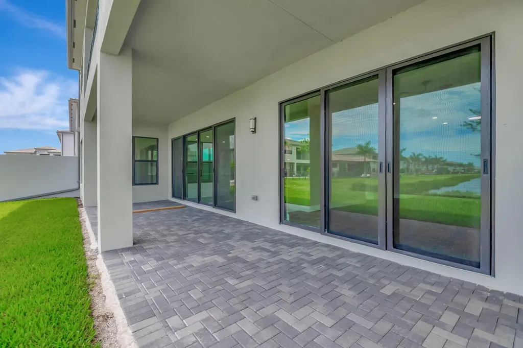 20146 Casa De Campo Lane Boca Raton FL 33434