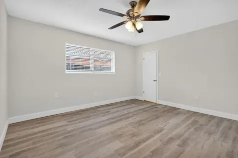 760 SW 64th Way Pembroke Pines FL 33023