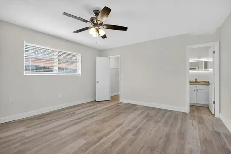 760 SW 64th Way Pembroke Pines FL 33023