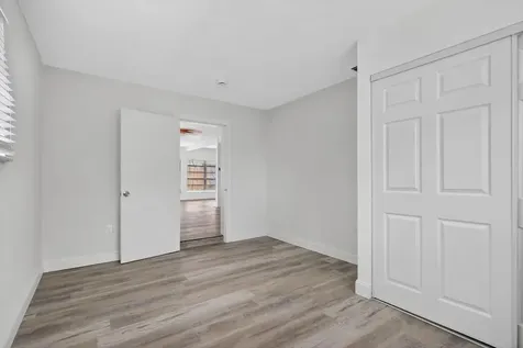 760 SW 64th Way Pembroke Pines FL 33023