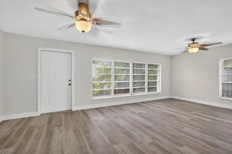 760 SW 64th Way Pembroke Pines FL 33023