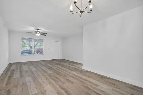 760 SW 64th Way Pembroke Pines FL 33023