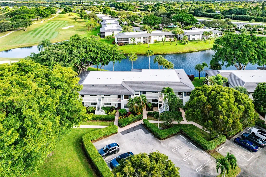 38 Southport Lane Boynton Beach FL 33436