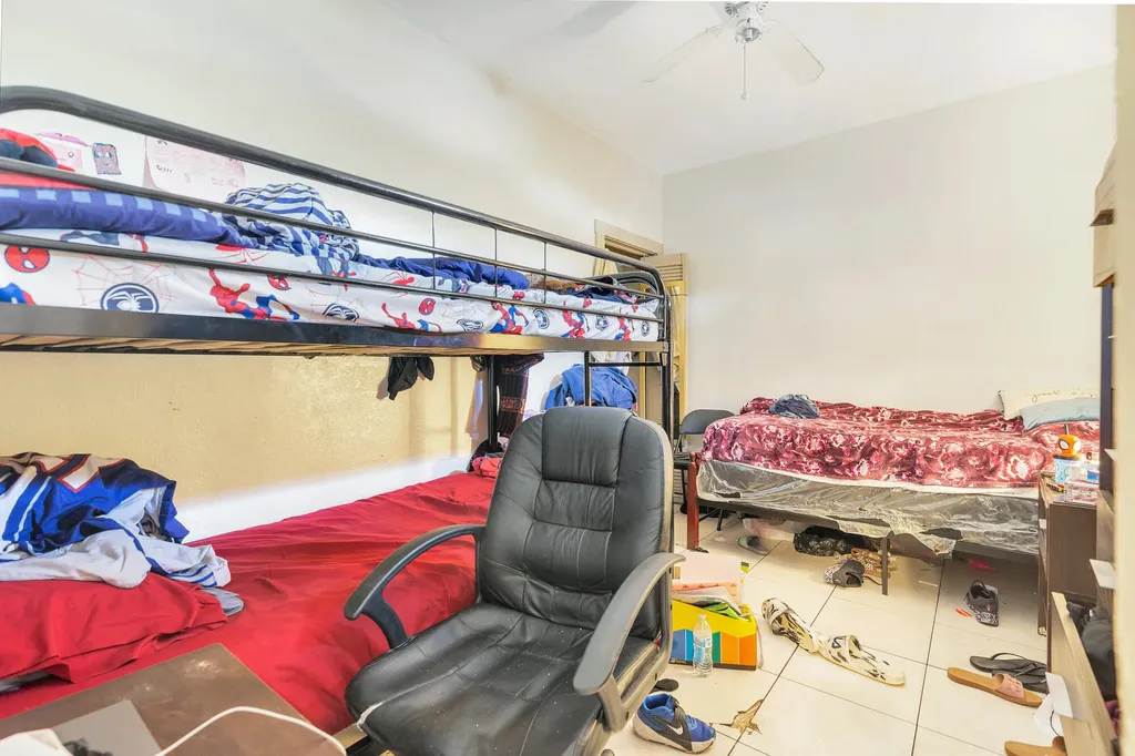 19 S E Street Lake Worth Beach FL 33460