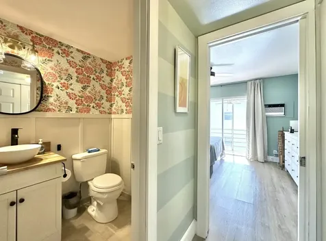 359 Norwich O West Palm Beach FL 33417