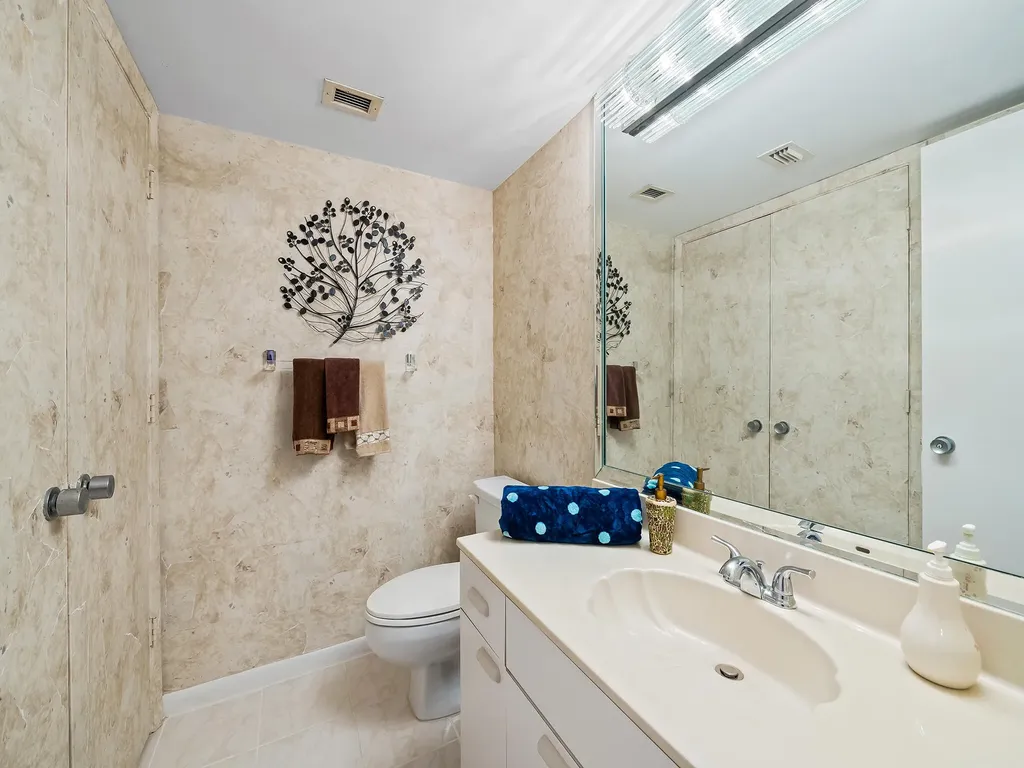 3115 S Ocean Boulevard Highland Beach FL 33487