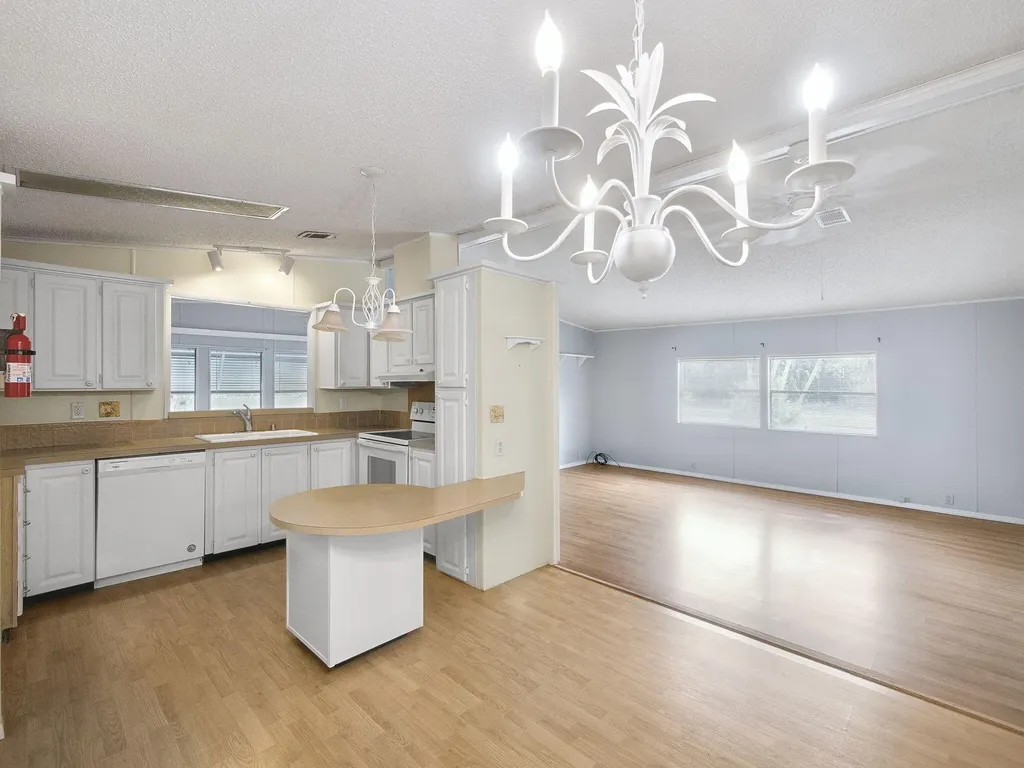 8201 Cinnamon Lane Port St Lucie FL 34952