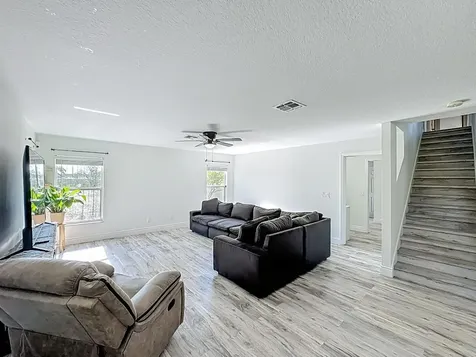 13841 Chihuly Court Orlando FL 32824