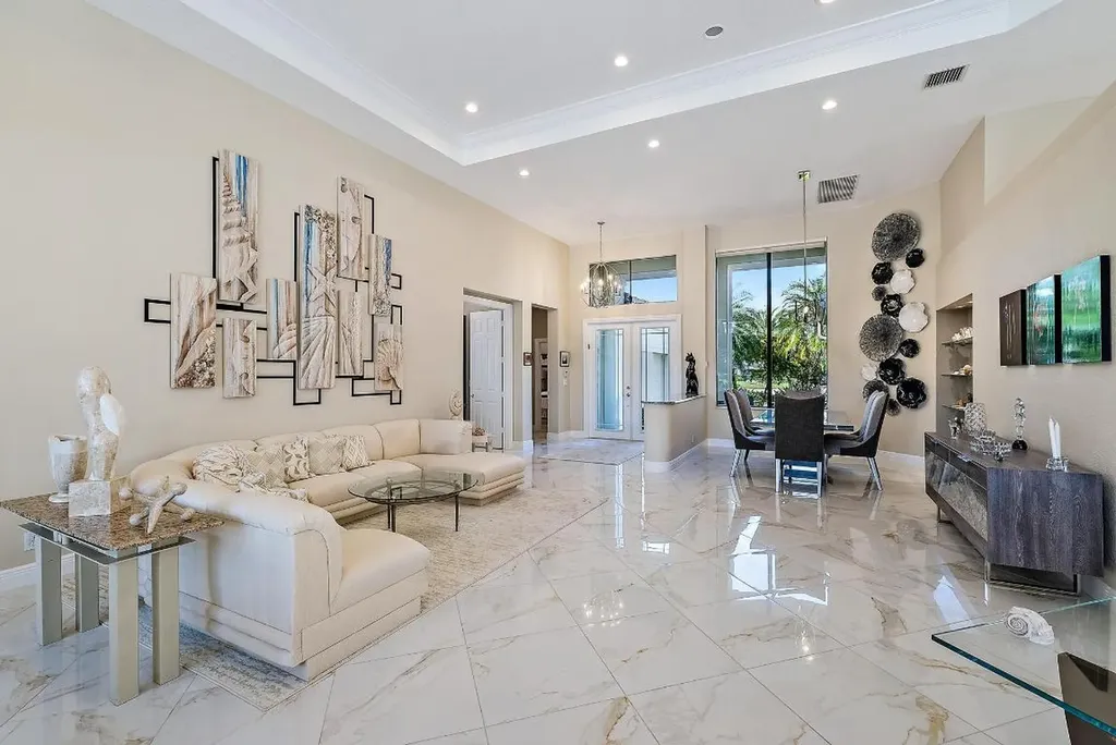 7430 Blue Heron Way West Palm Beach FL 33412