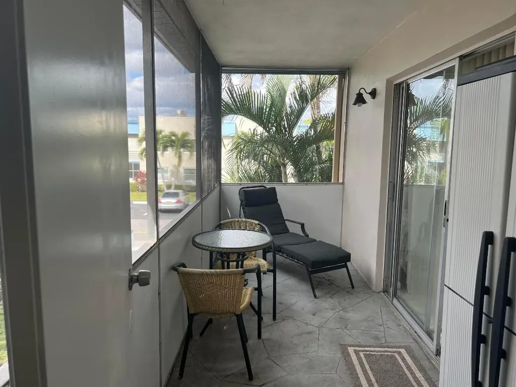 900 Flanders S Delray Beach FL 33484