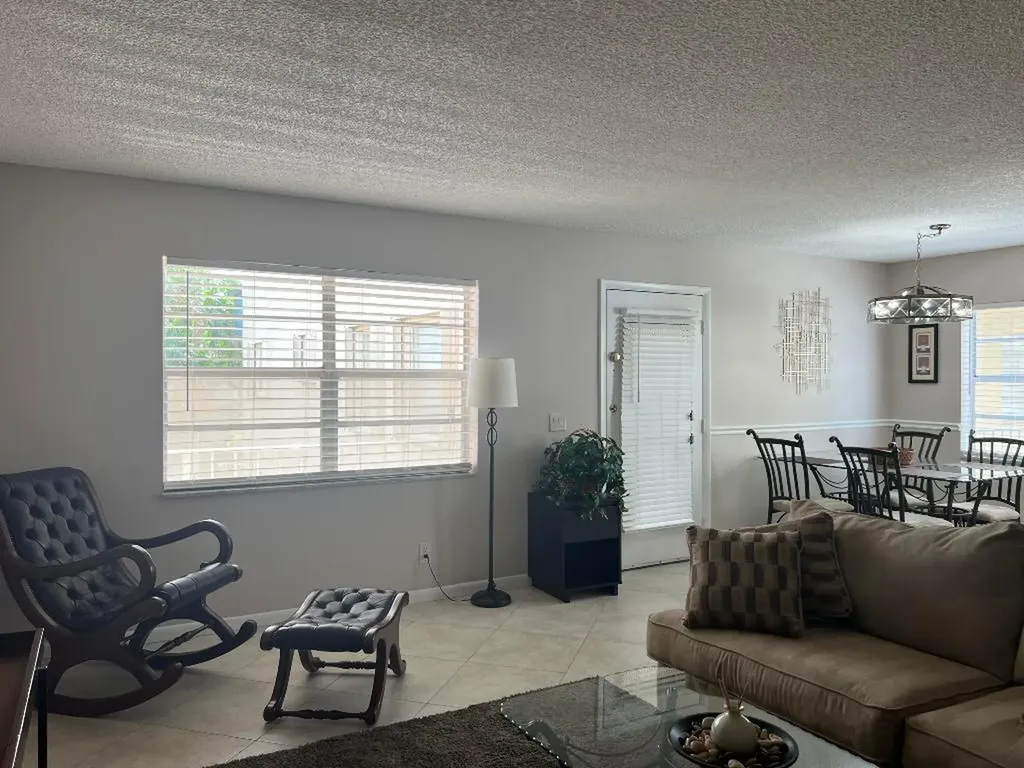 900 Flanders S Delray Beach FL 33484