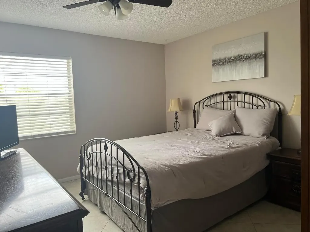 900 Flanders S Delray Beach FL 33484