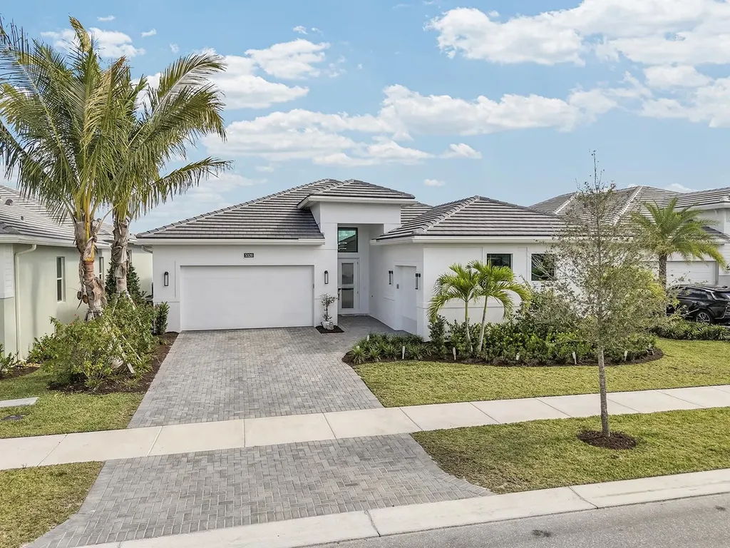 5320 Saint Armands Way Westlake FL 33470