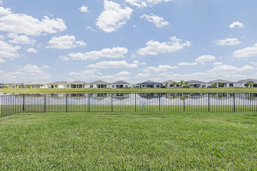 5320 Saint Armands Way Westlake FL 33470